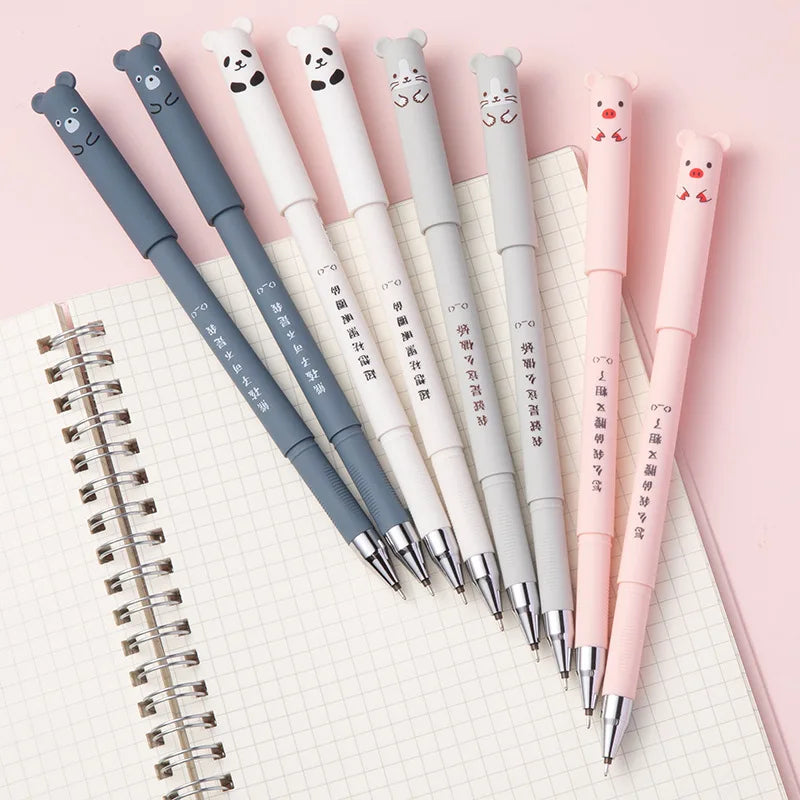 Conjunto de 4 canetas de gel apagáveis com desenhos fofos de urso e porco. Canetas kawaii para material escolar, ideais para escrever, fazer anotações e usar em diários. Presente perfeito para crianças.